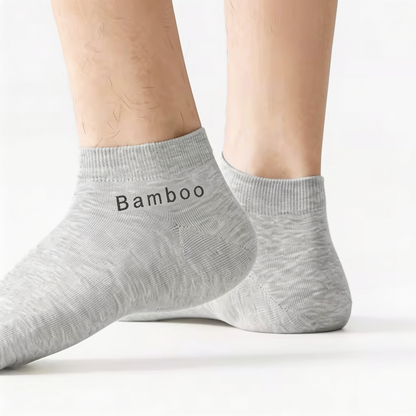 UMWAVE™ Men's Bamboo Fiber Anti-Bacterial Socks